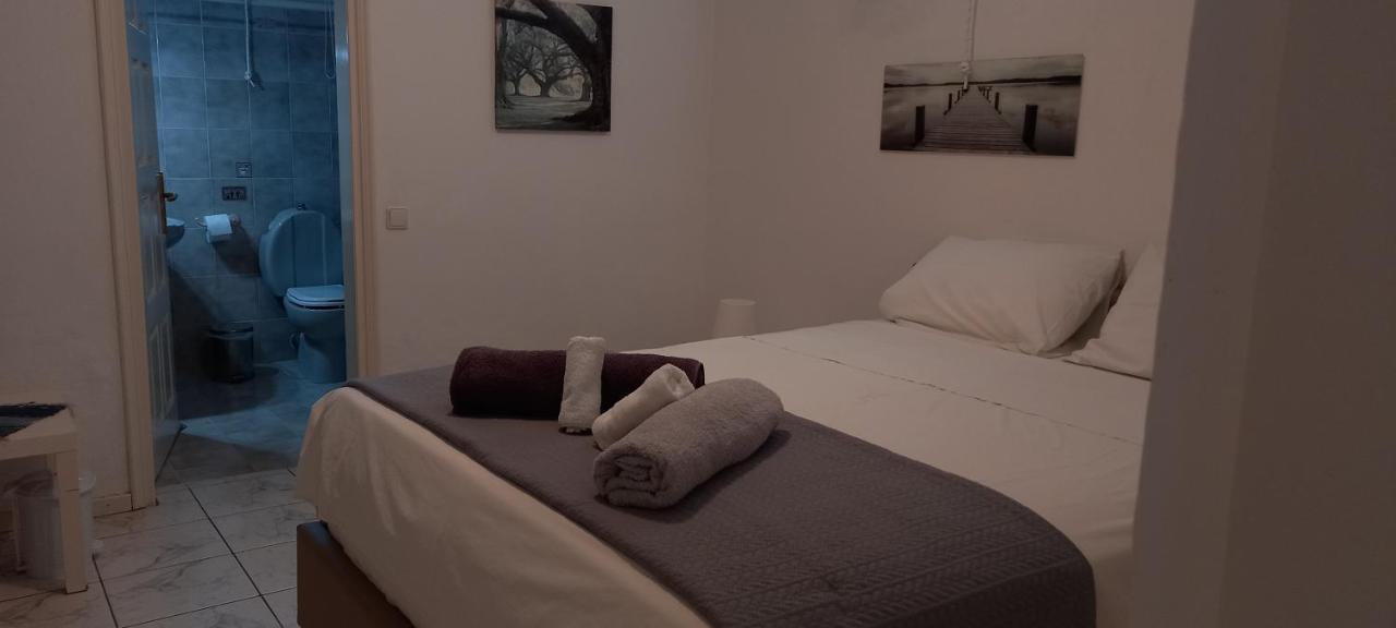 חניוטי Seaside View Villa מראה חיצוני תמונה