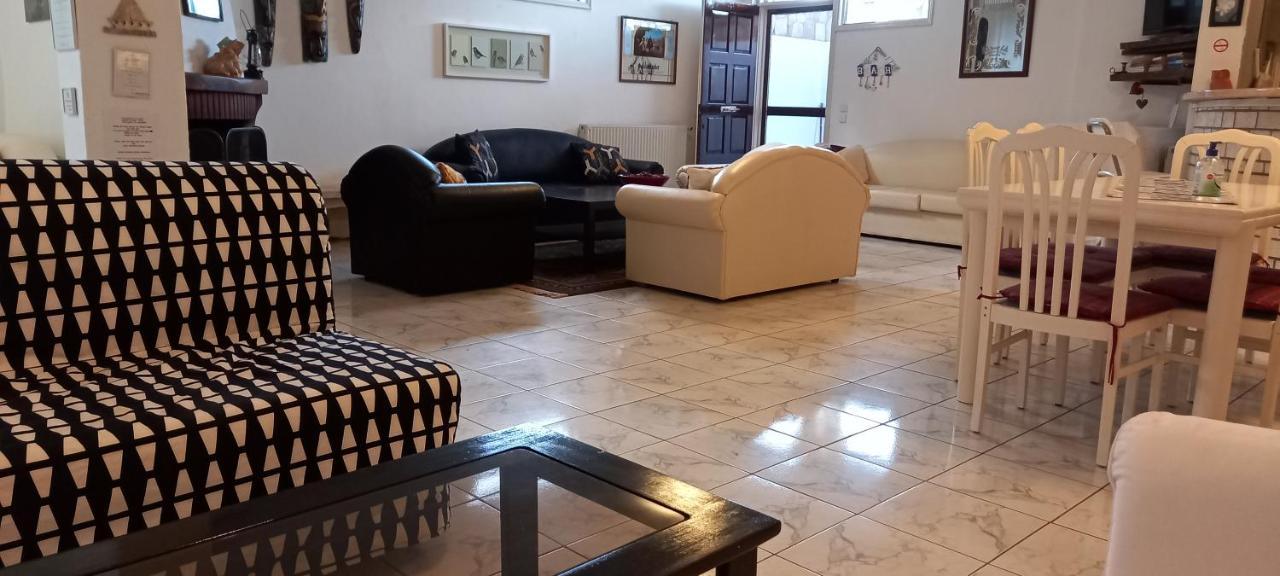 חניוטי Seaside View Villa מראה חיצוני תמונה