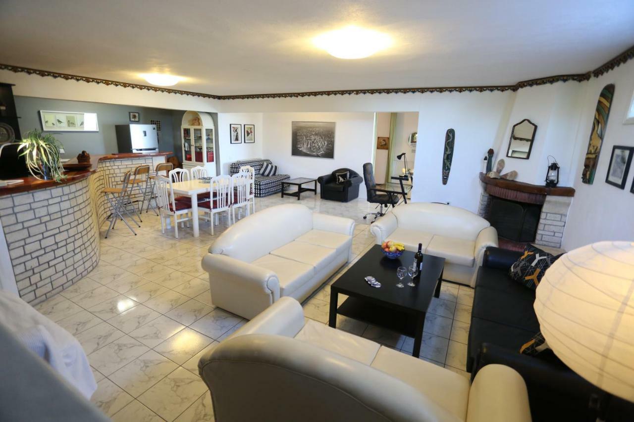 חניוטי Seaside View Villa מראה חיצוני תמונה